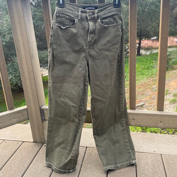 Express cropped high waisted green jeans size 00 - Picture 2 of 4